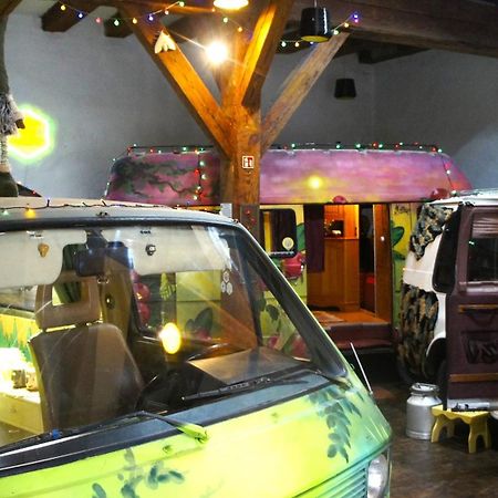 Urban Van Glamping Ryga Zewnętrze zdjęcie
