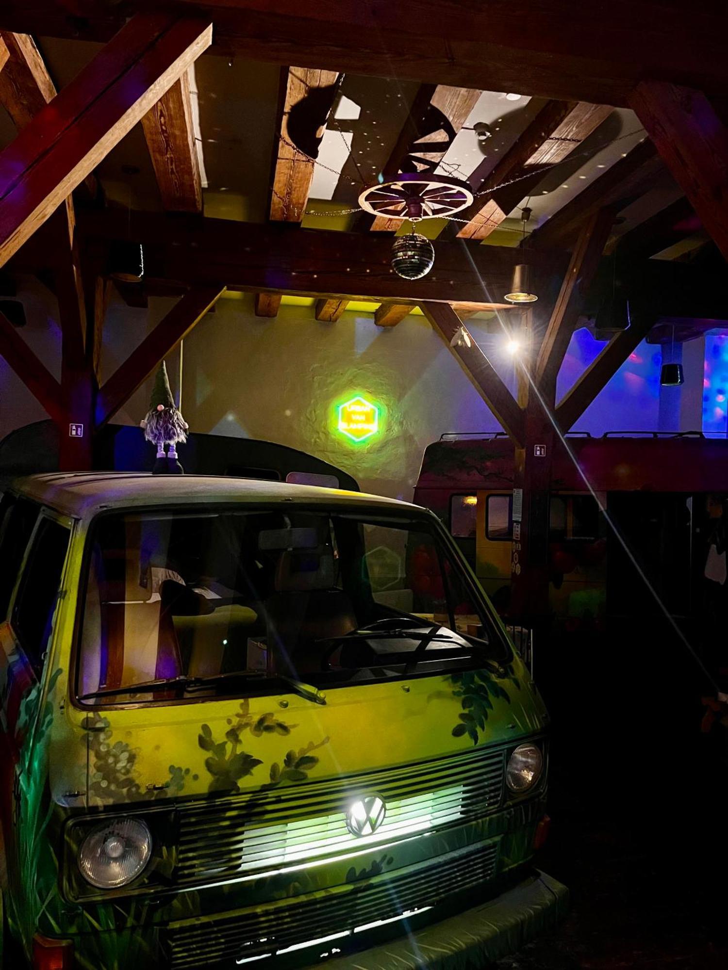 Urban Van Glamping Ryga Zewnętrze zdjęcie