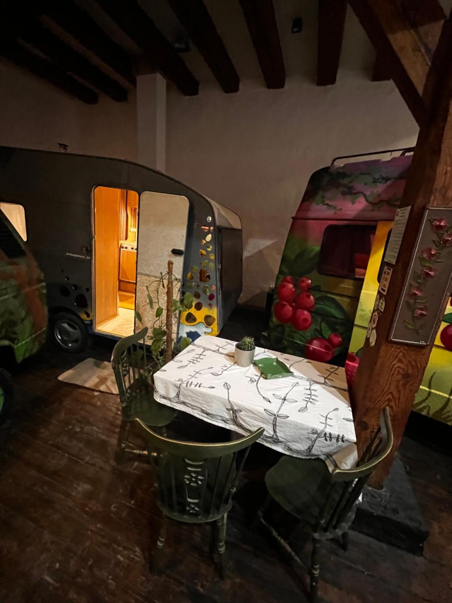 Urban Van Glamping Ryga Zewnętrze zdjęcie
