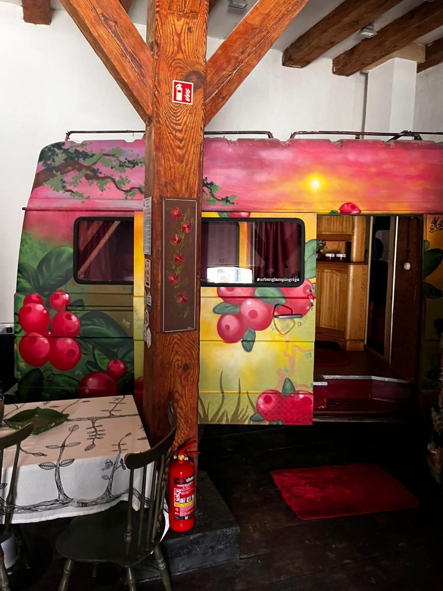 Urban Van Glamping Ryga Zewnętrze zdjęcie